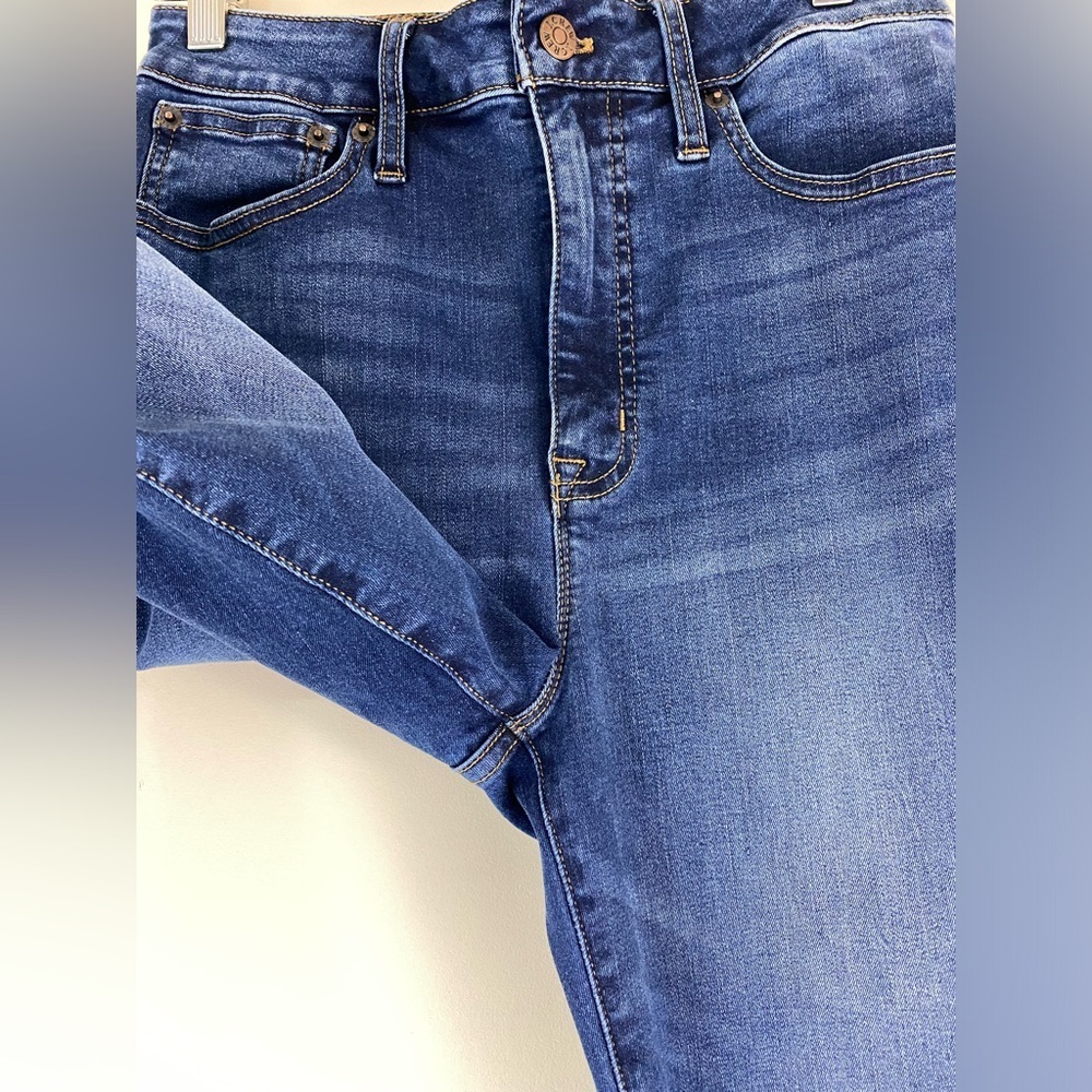 J Crew Curvy 10" high-rise skinny jean in signature stretch Size 28 - Picture 6 of 11